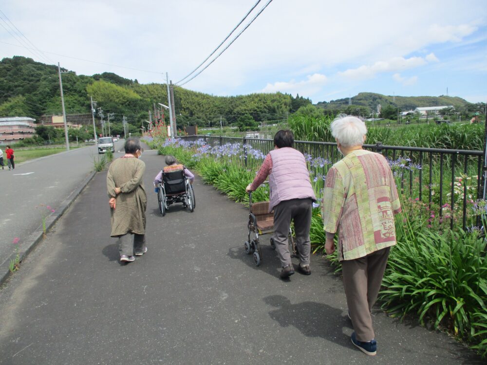 静岡市葵区老人ホーム_外出レクあさはた緑地公園