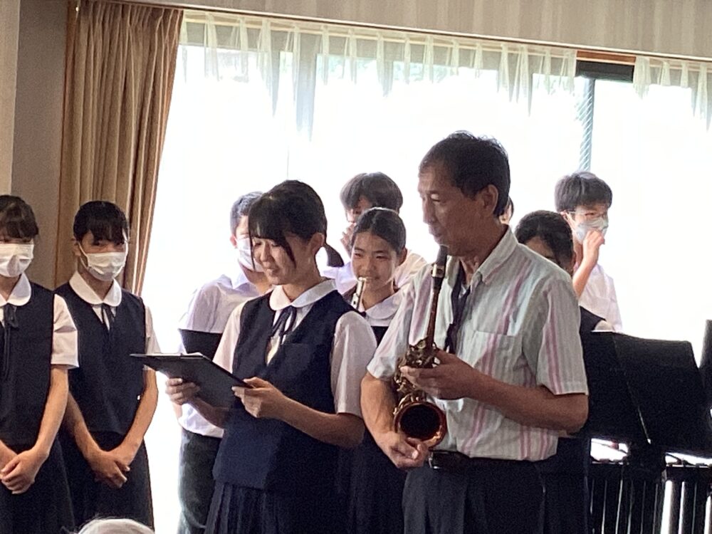 静岡市清水区老人ホーム_西奈中学校 吹奏楽部 演奏会