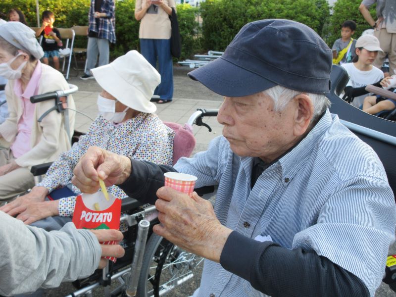 静岡市葵区老人ホーム_竜南夏祭り