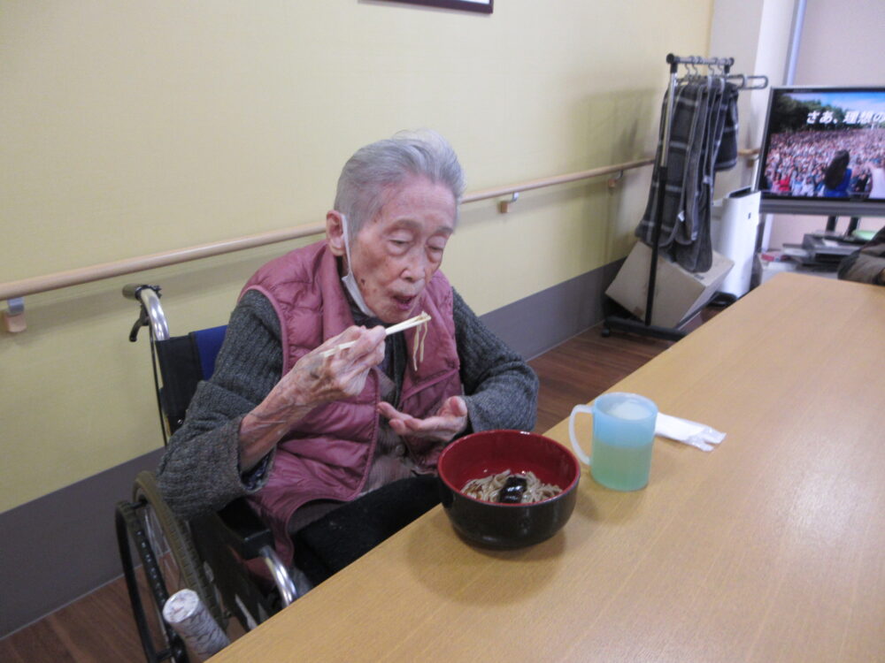 静岡市葵区有料老人ホーム_五感イベントにしんそば