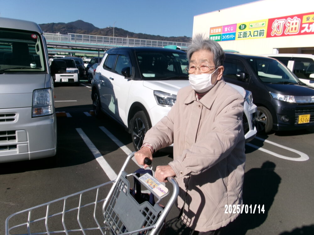 静岡市清水区老人ホーム_料理クラブフルーチェパフェ